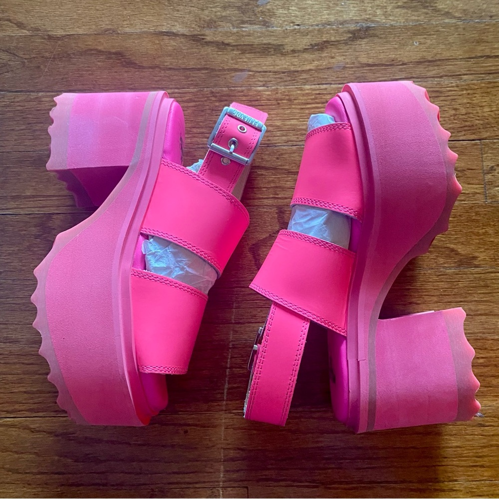 John Fluevog Skyhigh-F Razzle Platform Sandal - Vibrant Pink - Picture 11 of 13